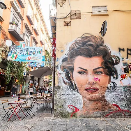 Casa Fiammetta By Domusextra * Naples