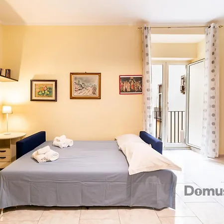 Casa Fiammetta By Domusextra Appartement Napels